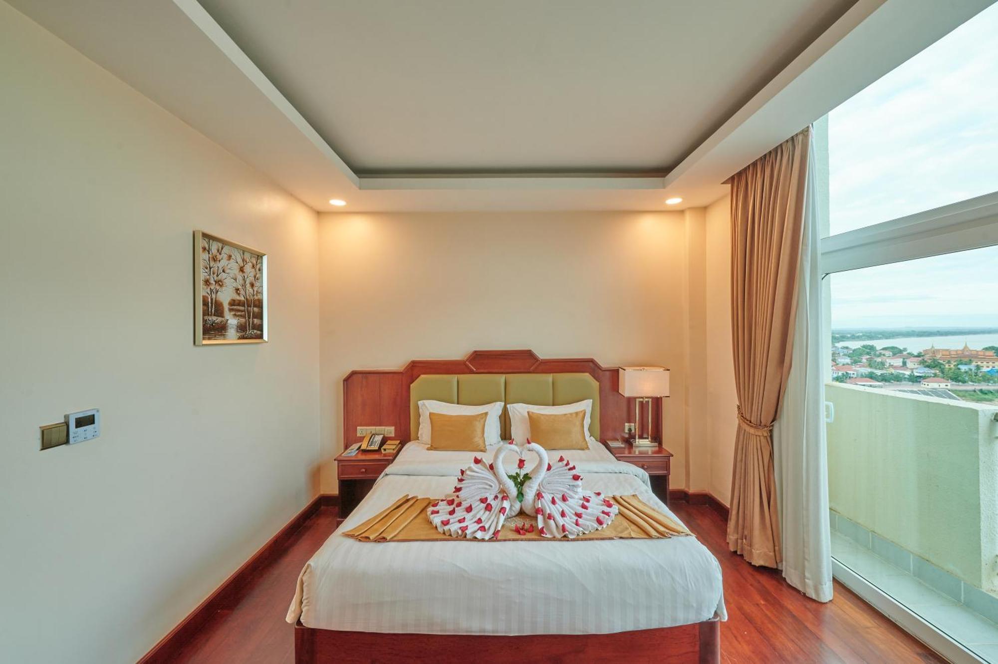 קמפונג צ'אם Lbn Asian Hotel מראה חיצוני תמונה