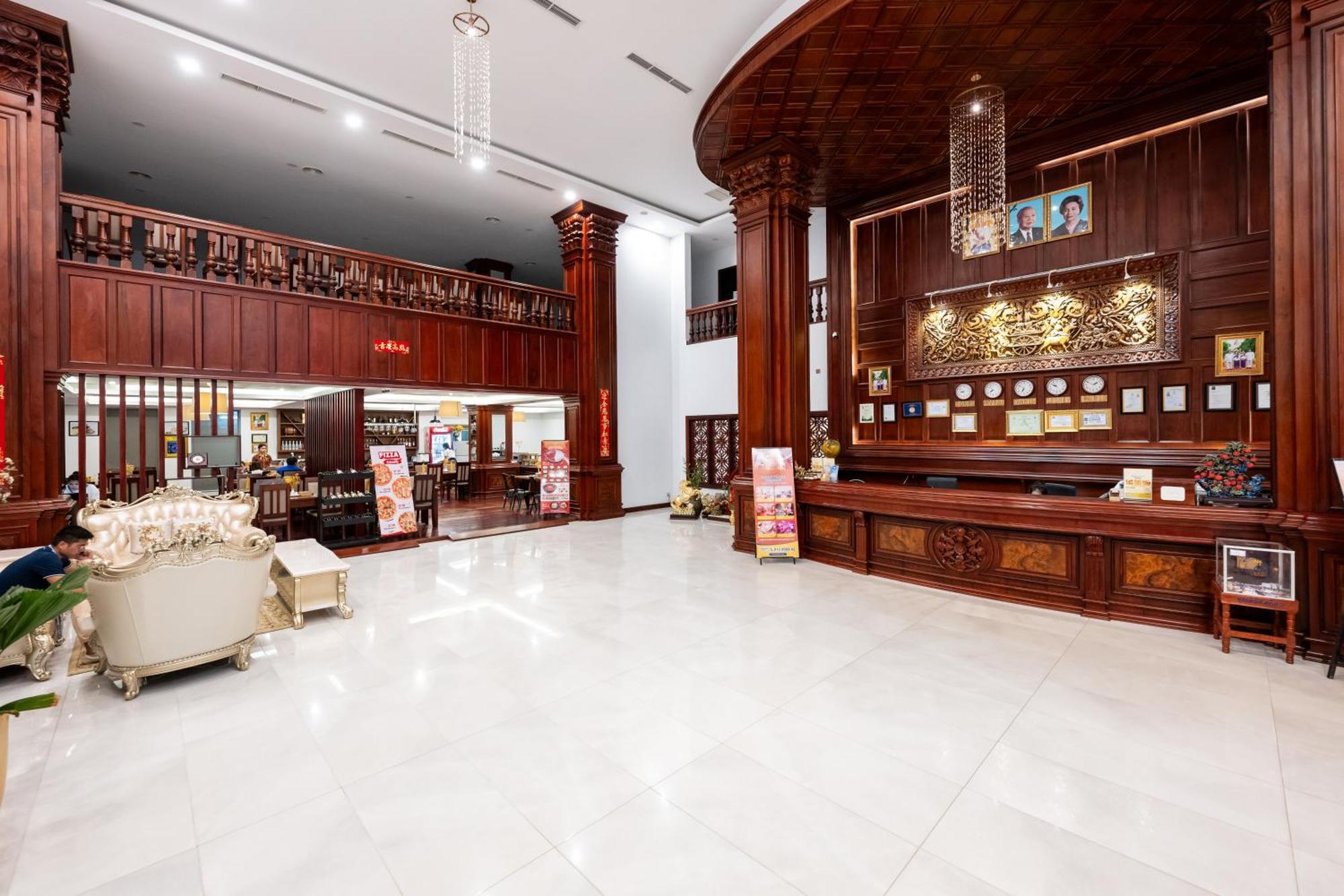 קמפונג צ'אם Lbn Asian Hotel מראה חיצוני תמונה