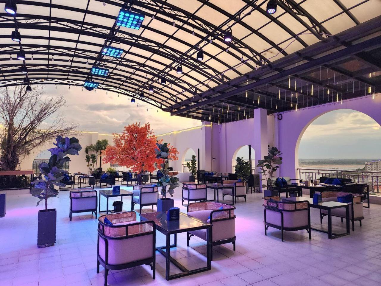 קמפונג צ'אם Lbn Asian Hotel מראה חיצוני תמונה