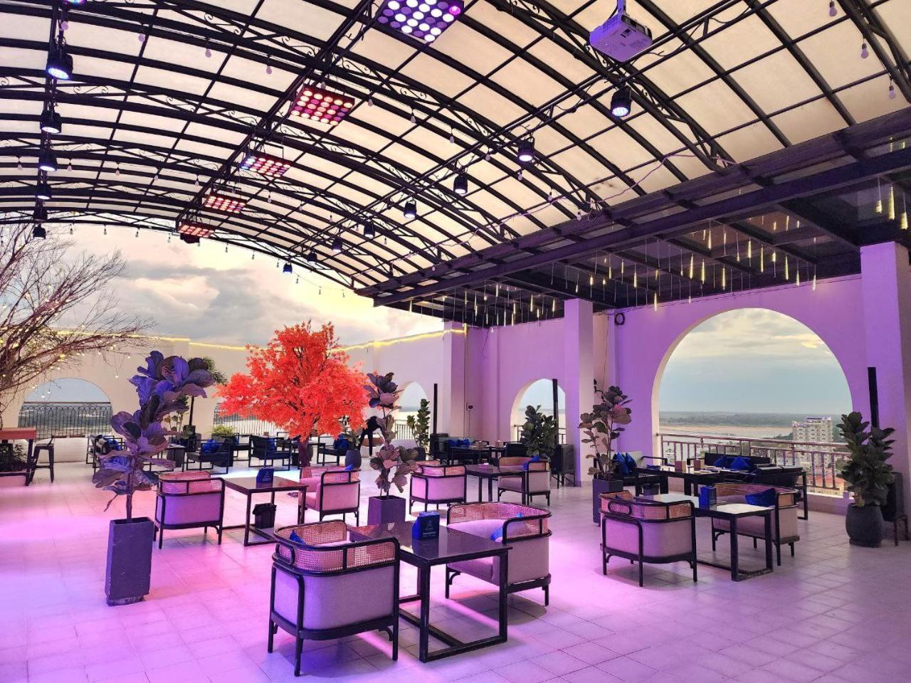 קמפונג צ'אם Lbn Asian Hotel מראה חיצוני תמונה